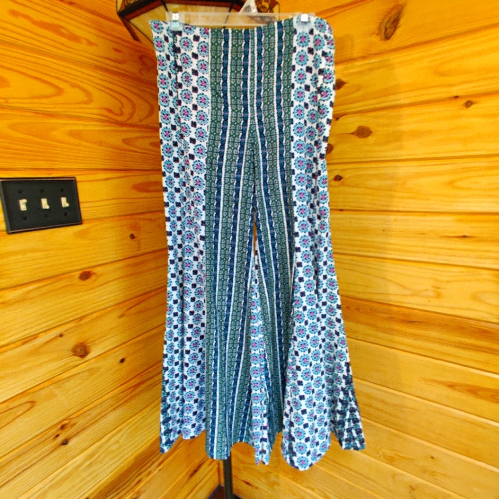 Bell Bottom pants